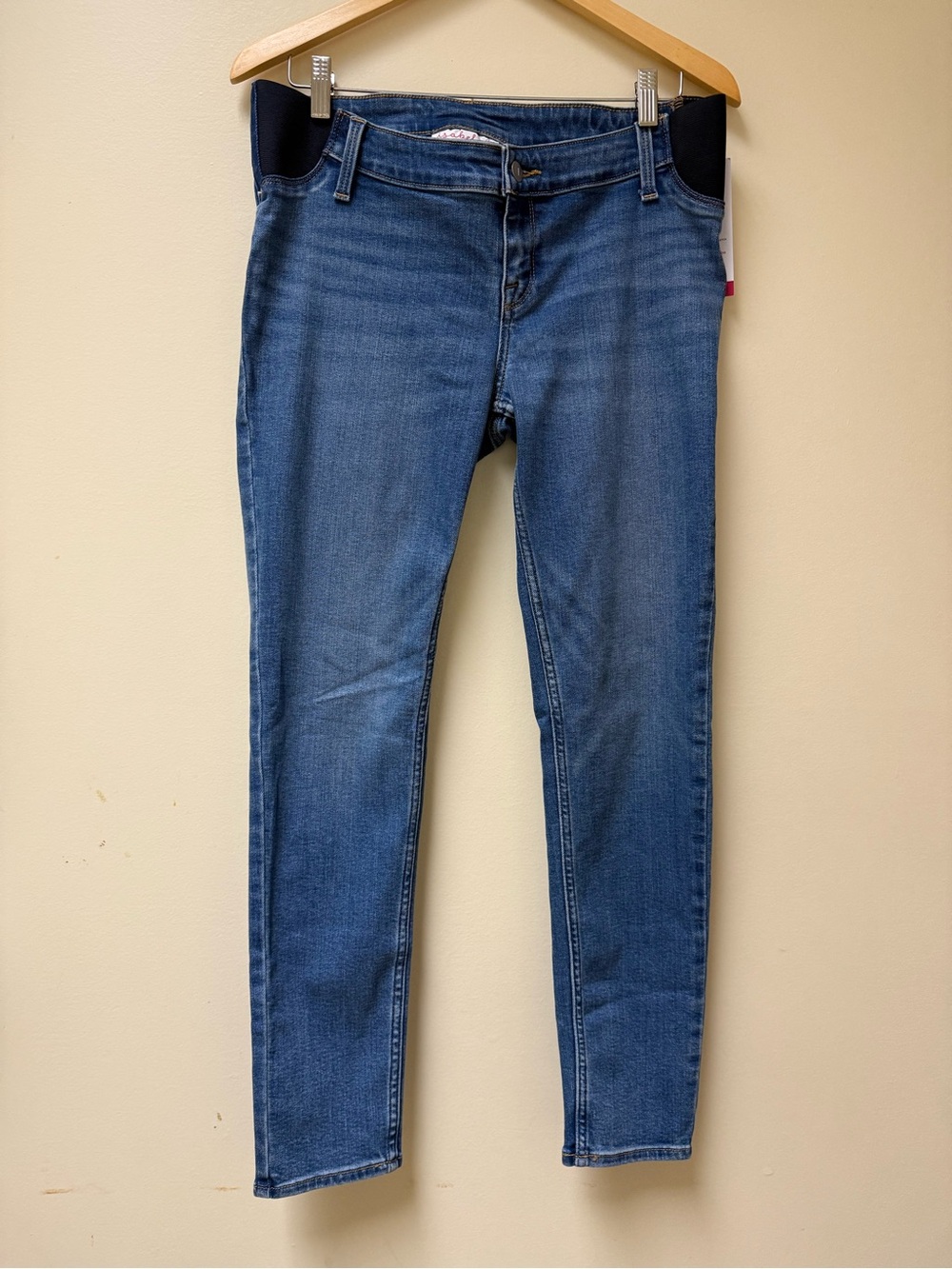 NWT🤱 Isabel Maternity Skinny Jeans with Stretch Waistband🤰